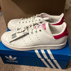 Adidas Stan Smith J Pink and White shoes